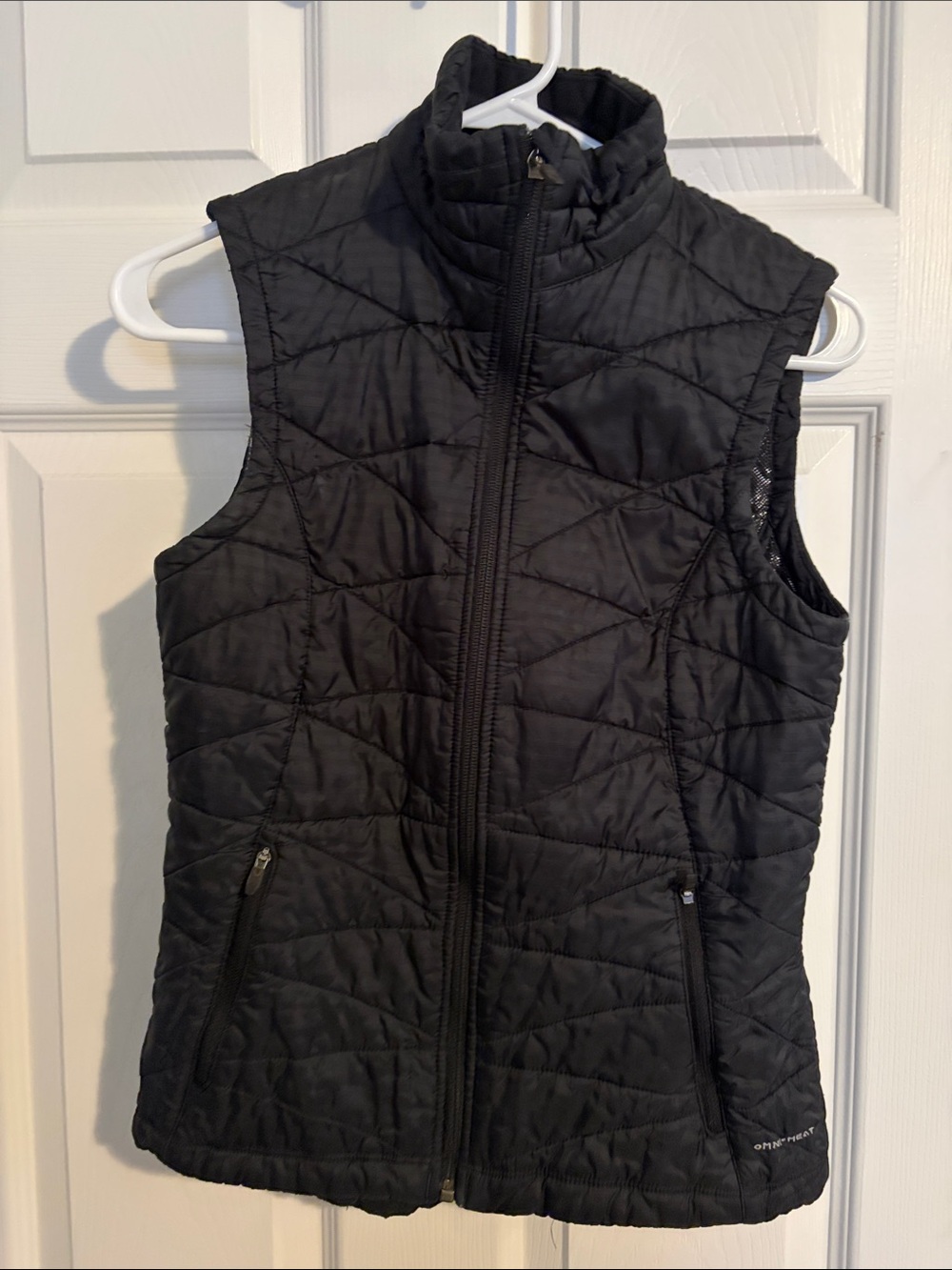 Women's Black Quilted Sleeveless Vest